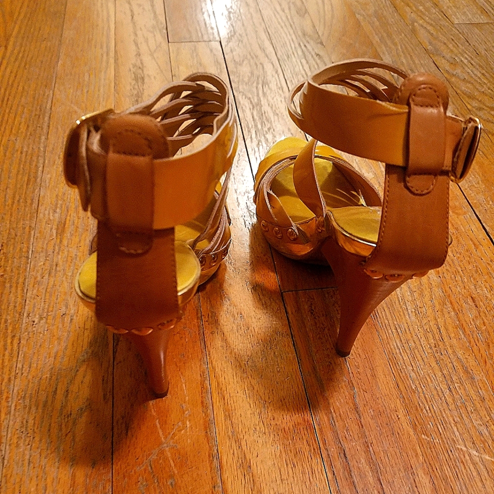 Marciano women's shoes